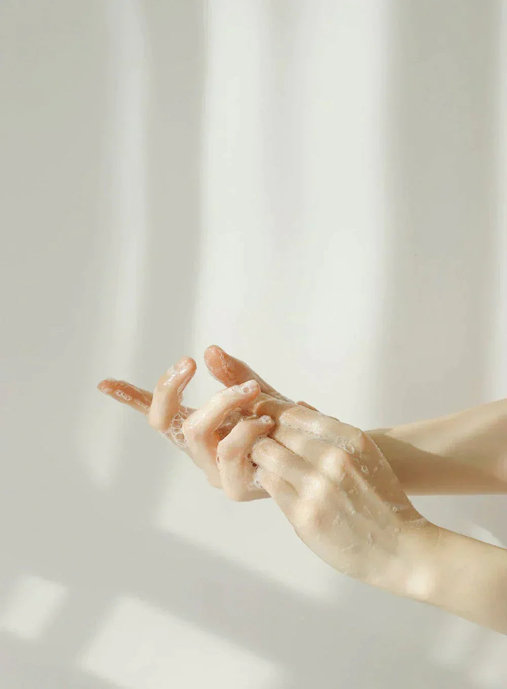 Green Plum Refreshing Cleanser 100 ml. - Namü 나무